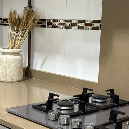 Valencia, Netflix, 4 Mins Walk To The * Валенсия