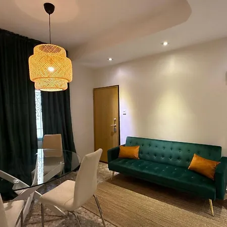Valencia, Netflix, 4 Mins Walk To The * Валенсия