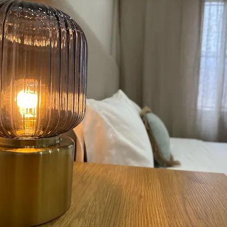 Valencia, Netflix, 4 Mins Walk To The Проживание в семье *