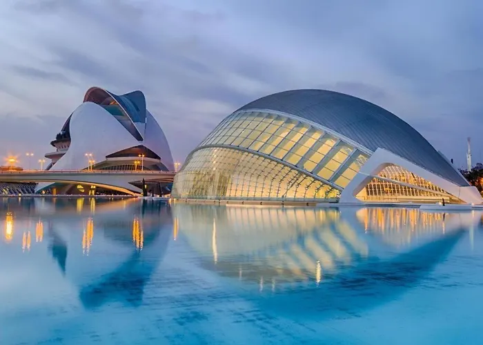 Pansiyon Valencia, Netflix, 4 Mins Walk To The